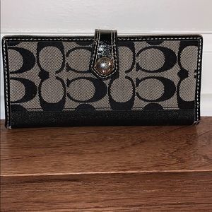 Coach wallet